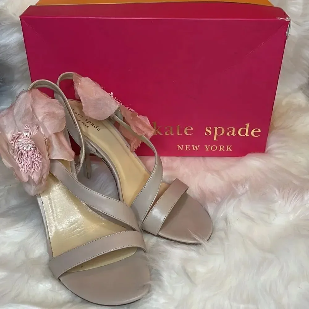 Kate Spade Lavish Powder/ Calf Blush Flower Heel Size 8.5M